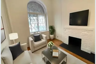 14 Jones Street #1A, New York, NY 10014 - Photo 2