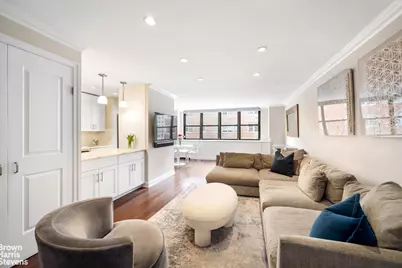 239 E 79th Street #10P, New York City, NY 10075 - Photo 2