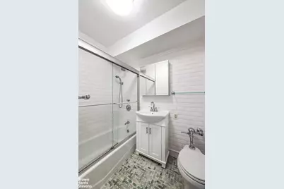 239 E 79th Street #10P, New York City, NY 10075 - Photo 10