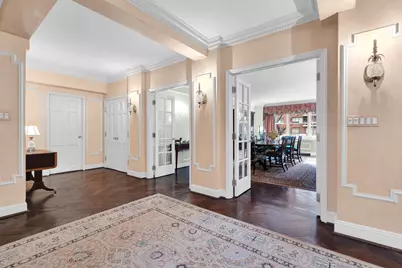 710 Park Avenue #2A, New York, NY 10021 - Photo 4