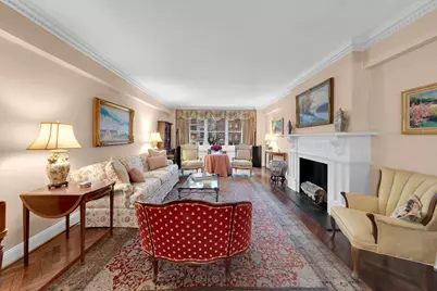 710 Park Avenue #2A, New York, NY 10021 - Photo 1