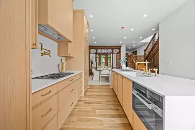 208 Lincoln Road, New York City, NY 11225 - Photo 14