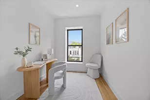 208 Lincoln Rd, New York City, NY 11225 - Photo 18