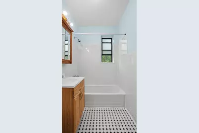 491 Grandview Avenue #2B, Ridgewood, NY 11385 - Photo 12