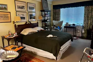 41 W 58th St, New York, NY 10019 - Photo 2