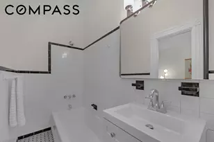 153 Ainslie St, New York City, NY 11211 - Photo 28