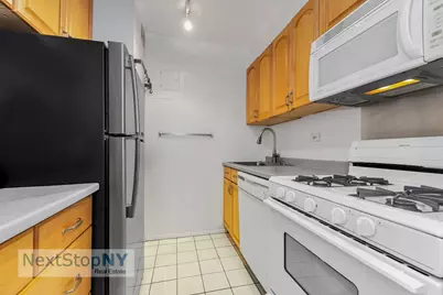 245 E 54th Street #16C, New York, NY 10022 - Photo 4