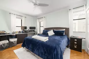 200 W 54th St, New York City, NY 10019 - Photo 6