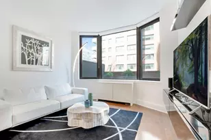 300 E 64th St, New York, NY 10065 - Photo 2