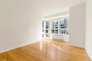 146 W 57th St, New York City, NY 10019 - Photo 12