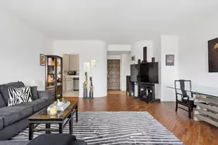 400 E 70th St, New York City, NY 10021 - Photo 2