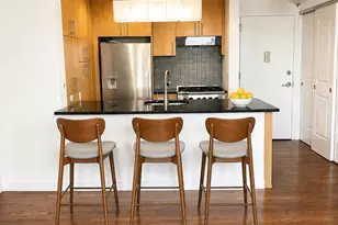 5-49 Borden Ave, New York City, NY 11101 - Photo 2