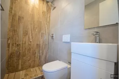 896 New York Avenue #4B, Brooklyn, NY 11226 - Photo 6