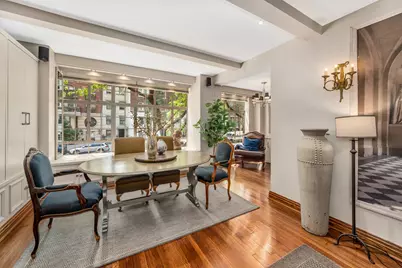 325 E 72nd Street #2D, New York, NY 10021 - Photo 2