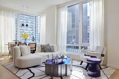 135 E 47th Street #21D, New York, NY 10017 - Photo 2