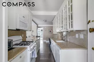 230 E 50th St, New York City, NY 10022 - Photo 4