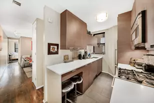246 E 51st St, New York City, NY 10022 - Photo 4