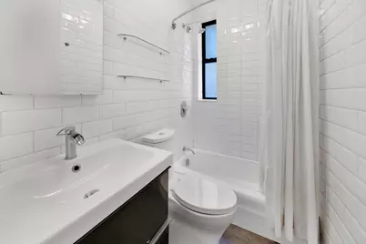246 E 51st Street #17, New York, NY 10022 - Photo 2