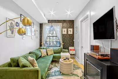 573 Gates Avenue #R2, Brooklyn, NY 11221 - Photo 2