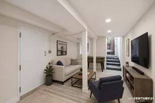 155 W 9th St, New York City, NY 11231 - Photo 12