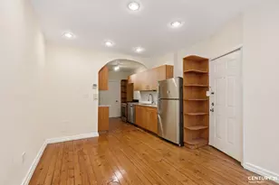 155 W 9th St, New York City, NY 11231 - Photo 4