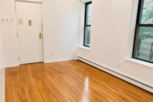 685 Franklin Ave, New York City, NY 11238 - Photo 8