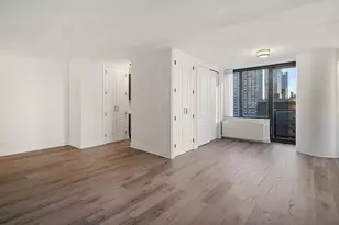 161 W 61st St, New York, NY 10023 - Photo 2