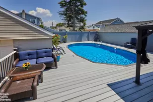 5-42 Beach 129th St, Rockaway Park, NY 11694 - Photo 4
