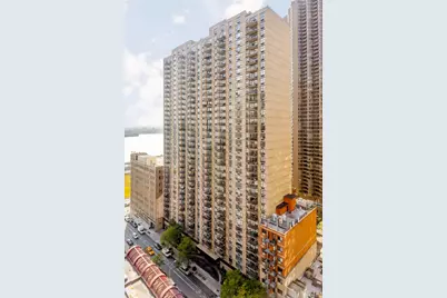 330 E 39th Street #10M, New York City, NY 10016 - Photo 16
