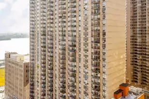 330 E 39th St, New York City, NY 10016 - Photo 16