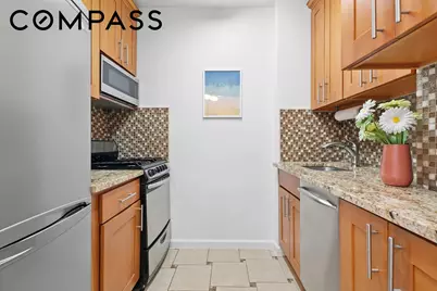 301 E 22nd Street #10B, New York, NY 10010 - Photo 4