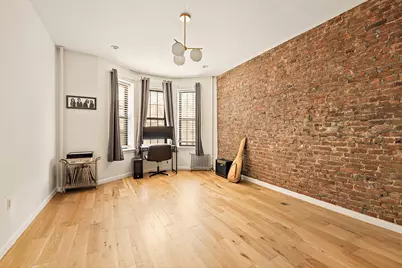 582 E 28th Street #3FAMILY, Brooklyn, NY 11210 - Photo 4