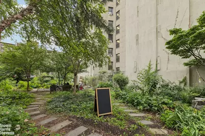 118 W 123rd Street #74, New York, NY 10026 - Photo 2