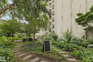 118 W 123rd St, New York, NY 10026 - Photo 2