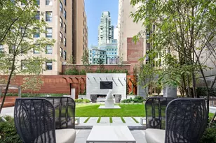 217 W 57th St, New York City, NY 10019 - Photo 14