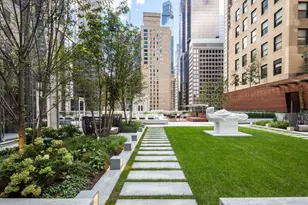 217 W 57th St, New York City, NY 10019 - Photo 16