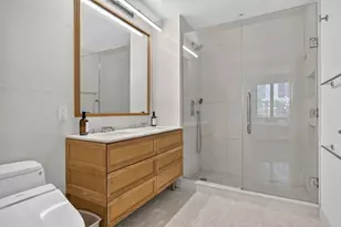 37-14 34th St, New York City, NY 11106 - Photo 8