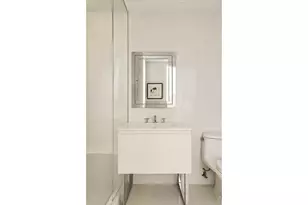 5 Franklin Pl, New York, NY 10013 - Photo 8