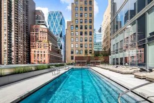 217 W 57th St, New York City, NY 10019 - Photo 14