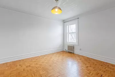 31-14 Crescent Street #7A, New York City, NY 11106 - Photo 4
