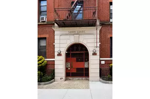 31-14 Crescent St, New York City, NY 11106 - Photo 2