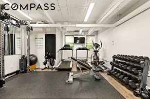 616 E 18th St, New York City, NY 11226 - Photo 12