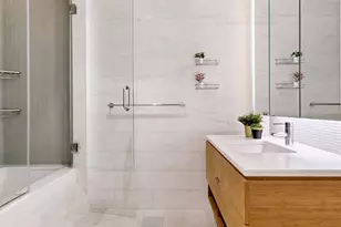 303 E 33rd St, New York, NY 10016 - Photo 8