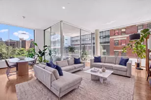 527 W 27th St, New York City, NY 10001 - Photo 2