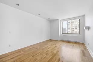 2 Columbus Ave, New York City, NY 10023 - Photo 16