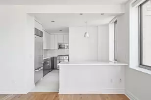 2 Columbus Ave, New York City, NY 10023 - Photo 6