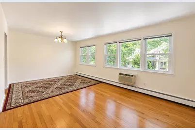 70-69 Walnut Street #2Fl, Forest Hills, NY 11375 - Photo 4