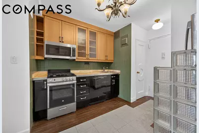 60 E 9th Street #538, New York, NY 10003 - Photo 4
