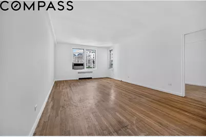 60 E 9th Street #538, New York, NY 10003 - Photo 10