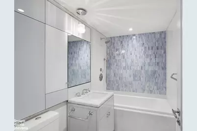 21 E 61st Street #9F, New York City, NY 10065 - Photo 18